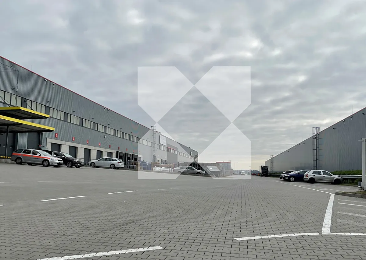 Pronájem skladového prostoru 2779 m²
